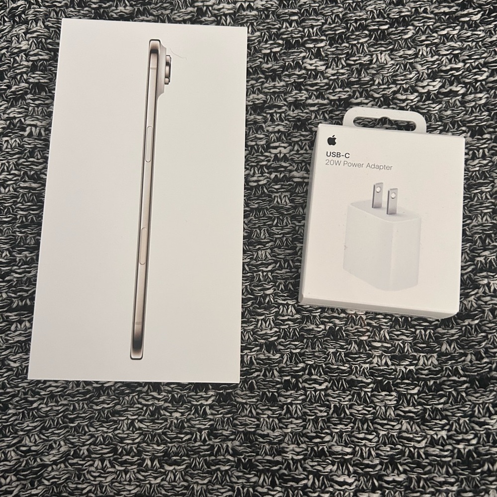 Apple iPhone Air 512GB Light Gold with USB-C 20W Power Adapter New Sealed Box